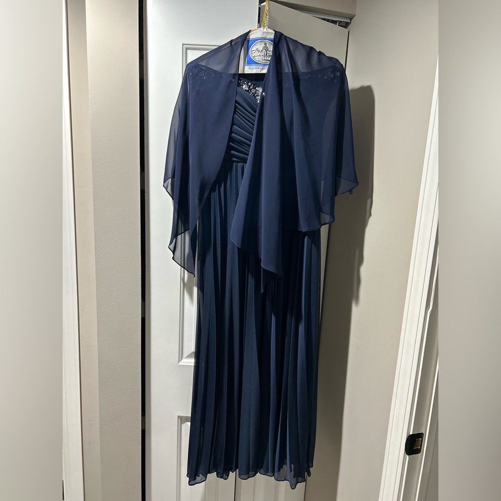 Elegant Navy Blue Evening Dress